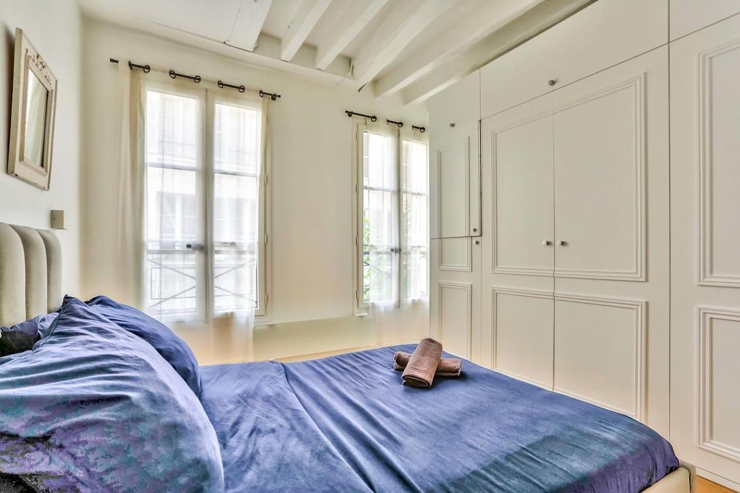Superbe Bon Marche Saint Germain Free Netflix * Parijs